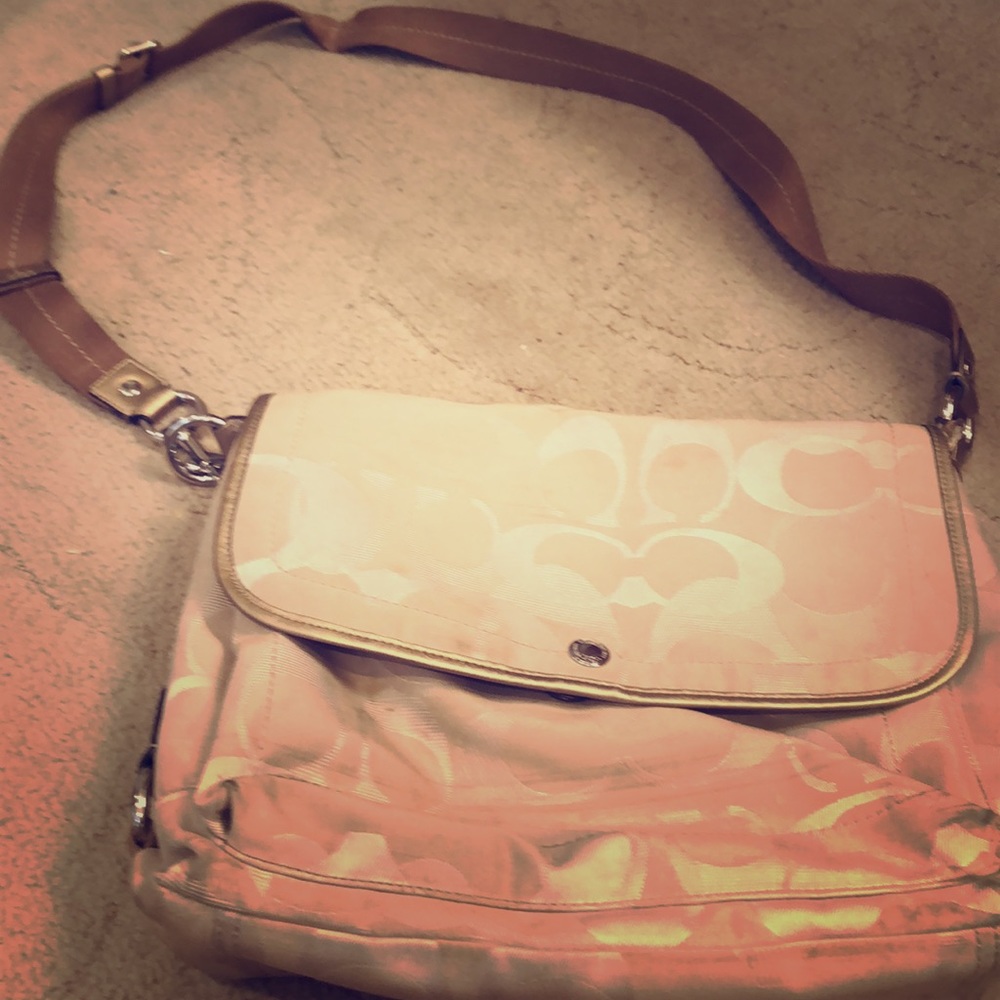 Used coach side bag